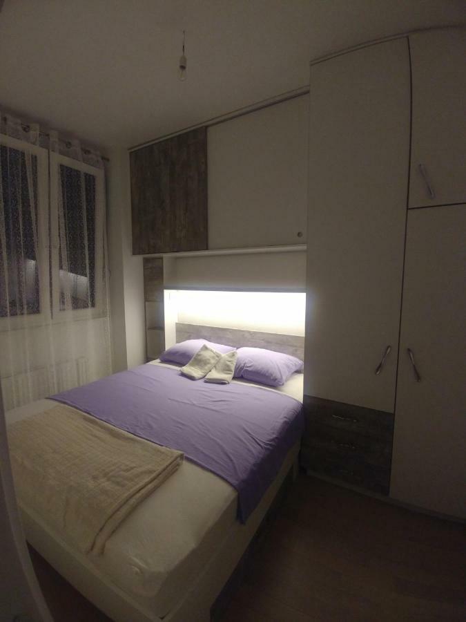 Apartman Ladybug Banyaluka Dış mekan fotoğraf